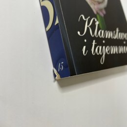 Kłamstwa i tajemnice Nora Roberts